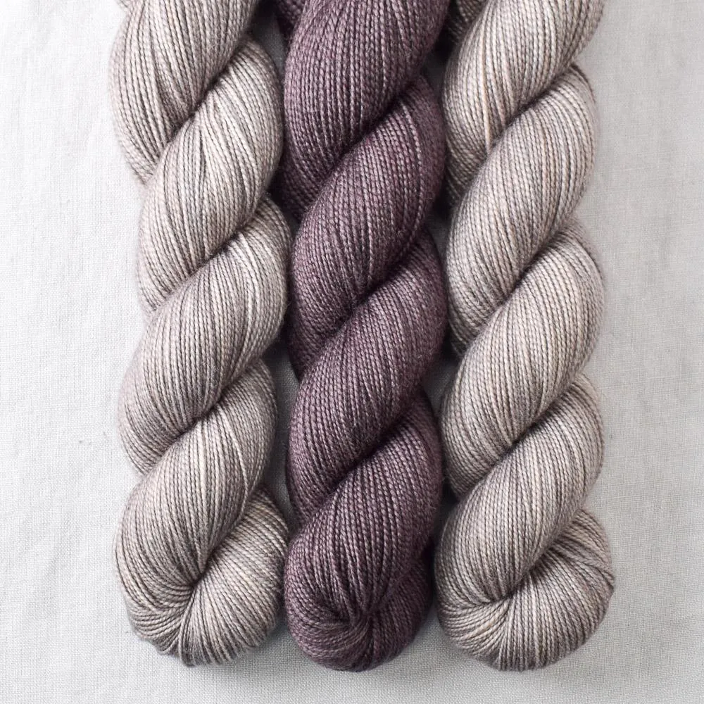 Bay Scallop and Cat Tail - Dynamic Duo