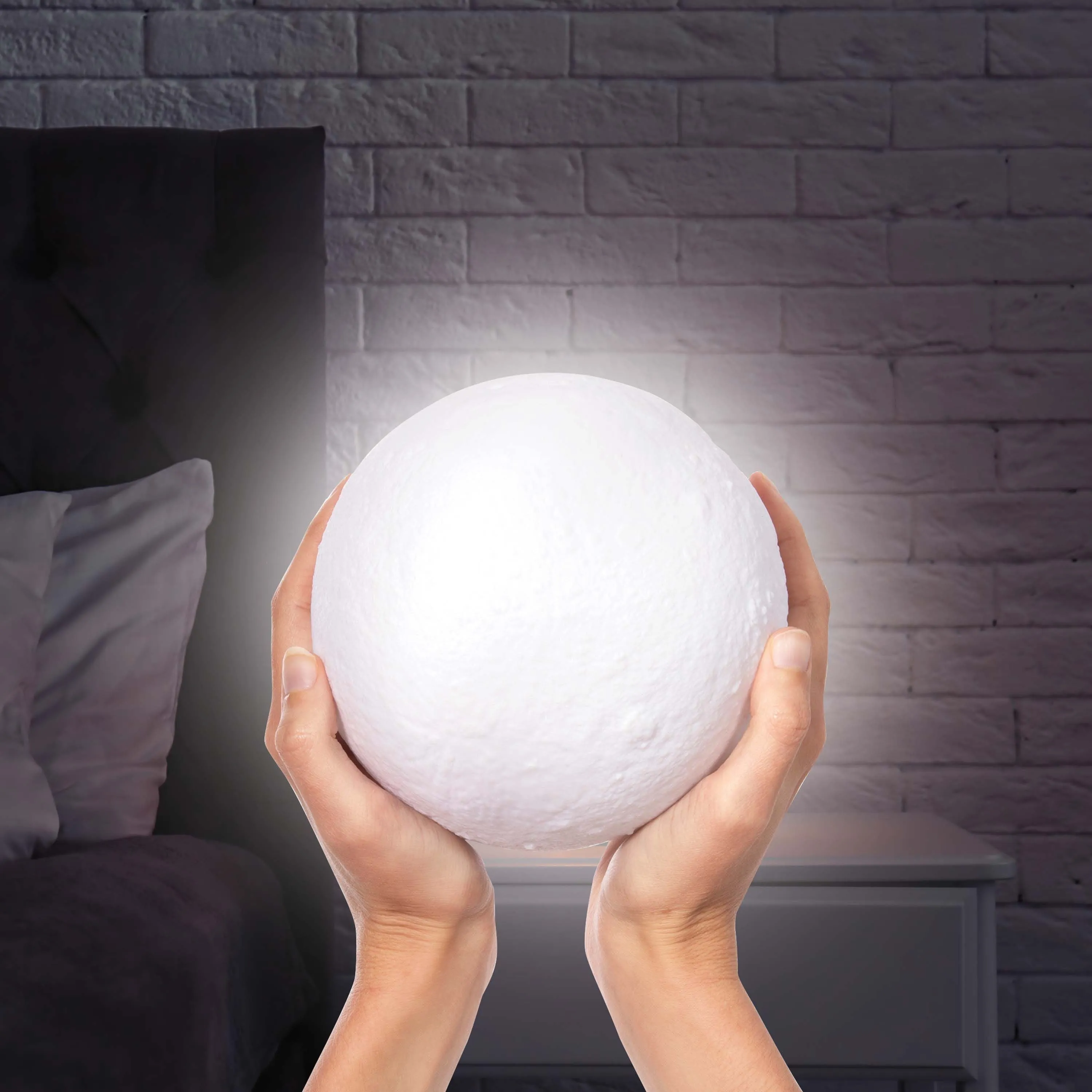 Celestial Moon Light - Colour Changing Light