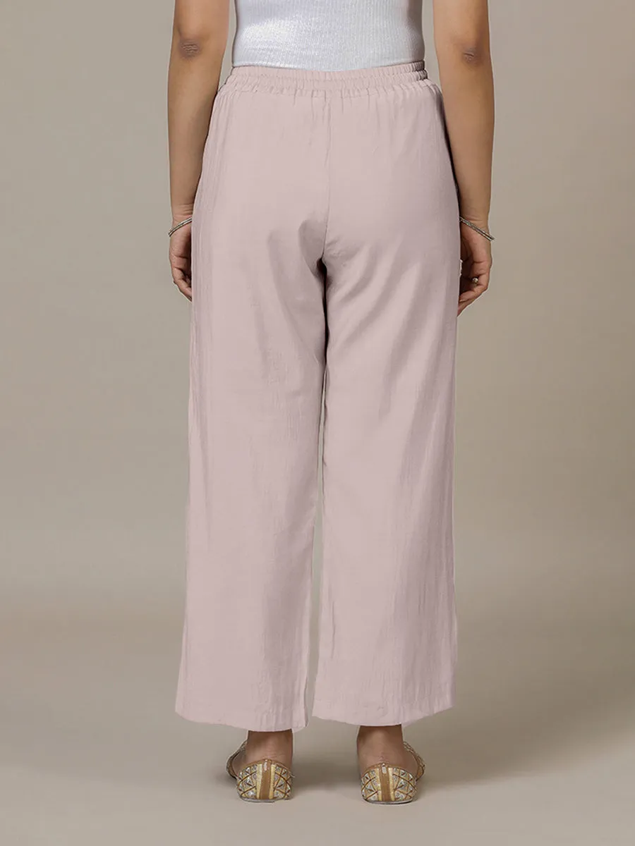 Fiza x Rozaana | Straight Pant in Lilac