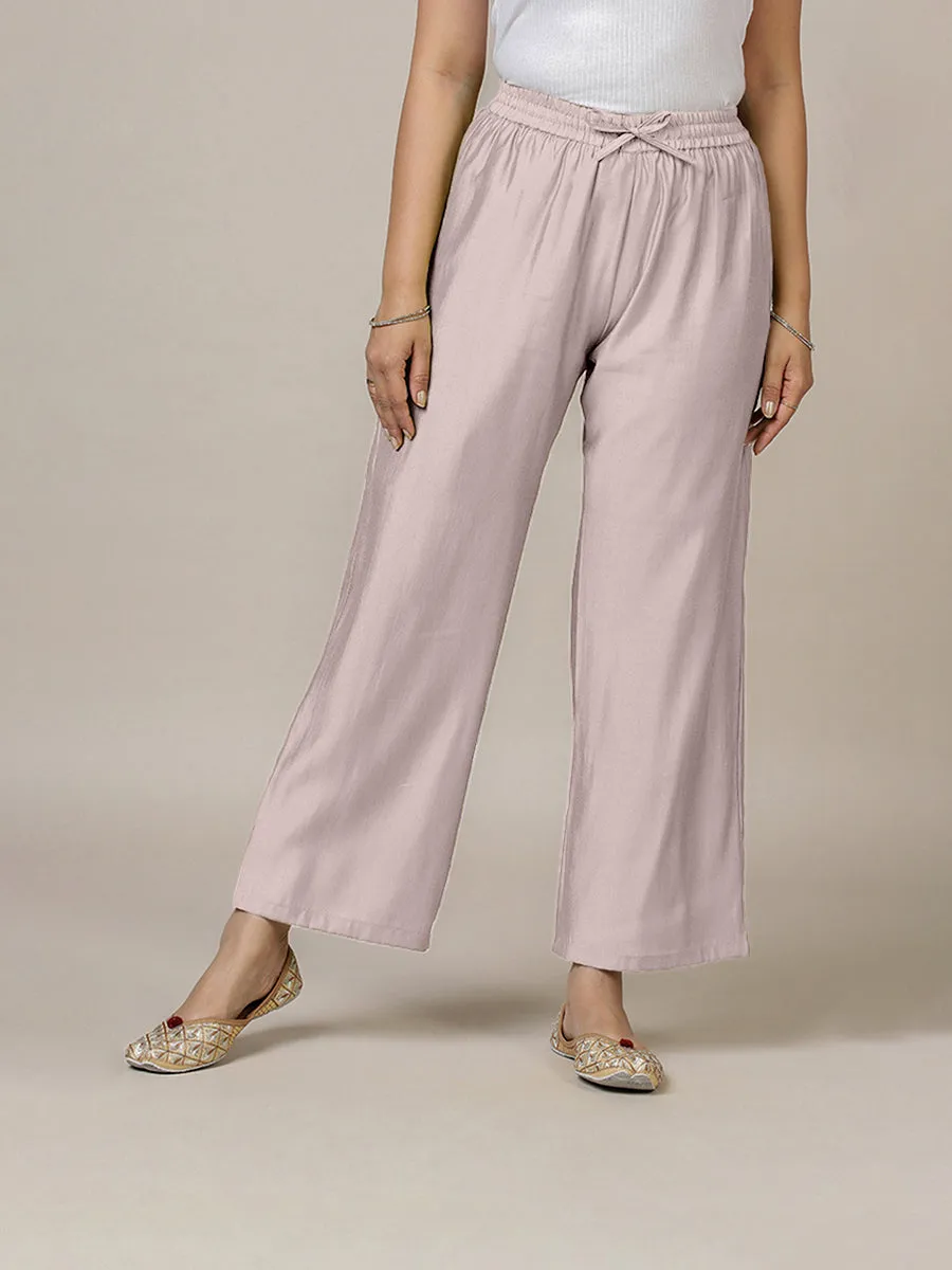 Fiza x Rozaana | Straight Pant in Lilac